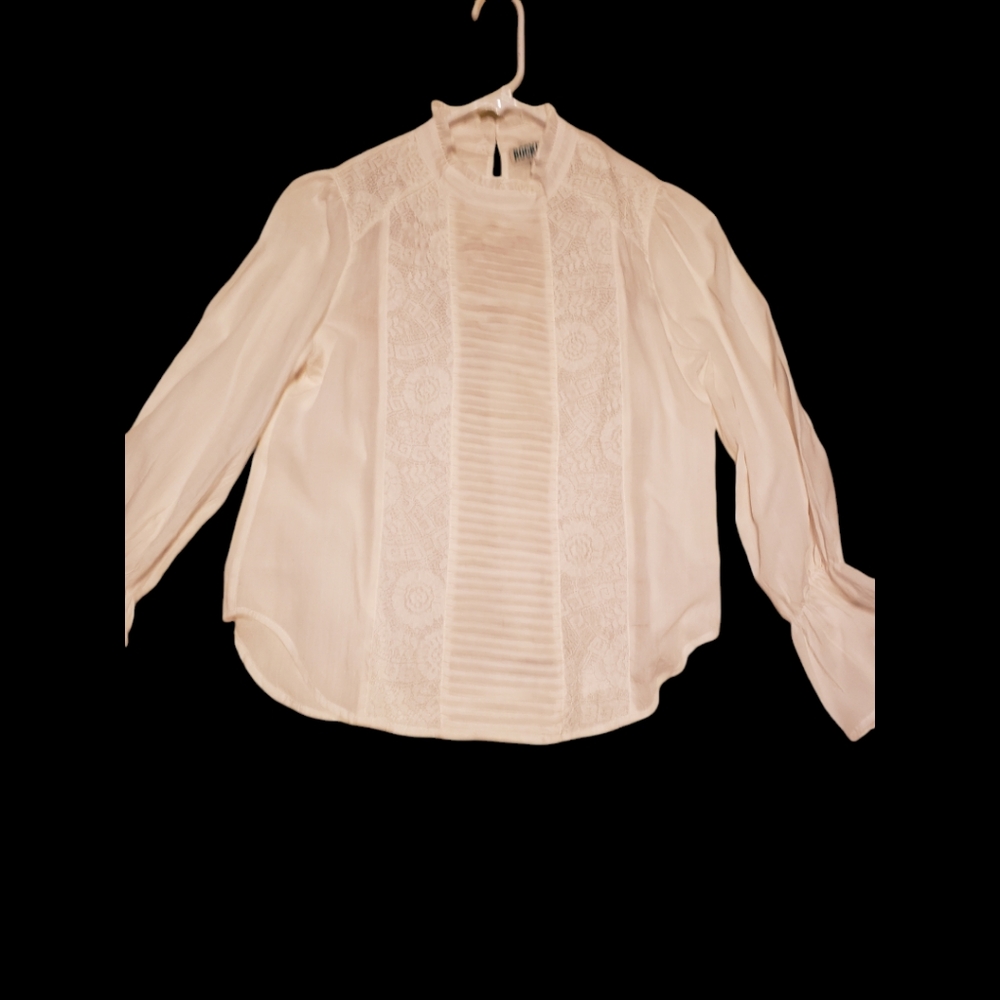 Rockin C ivory lace trim long sleeve blouse
